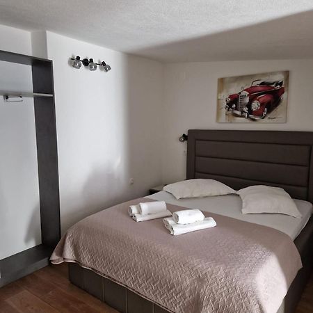 Apartments Petrovic Makarska Extérieur photo