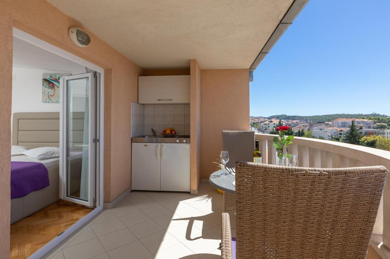 Apartments Petrovic Makarska Extérieur photo
