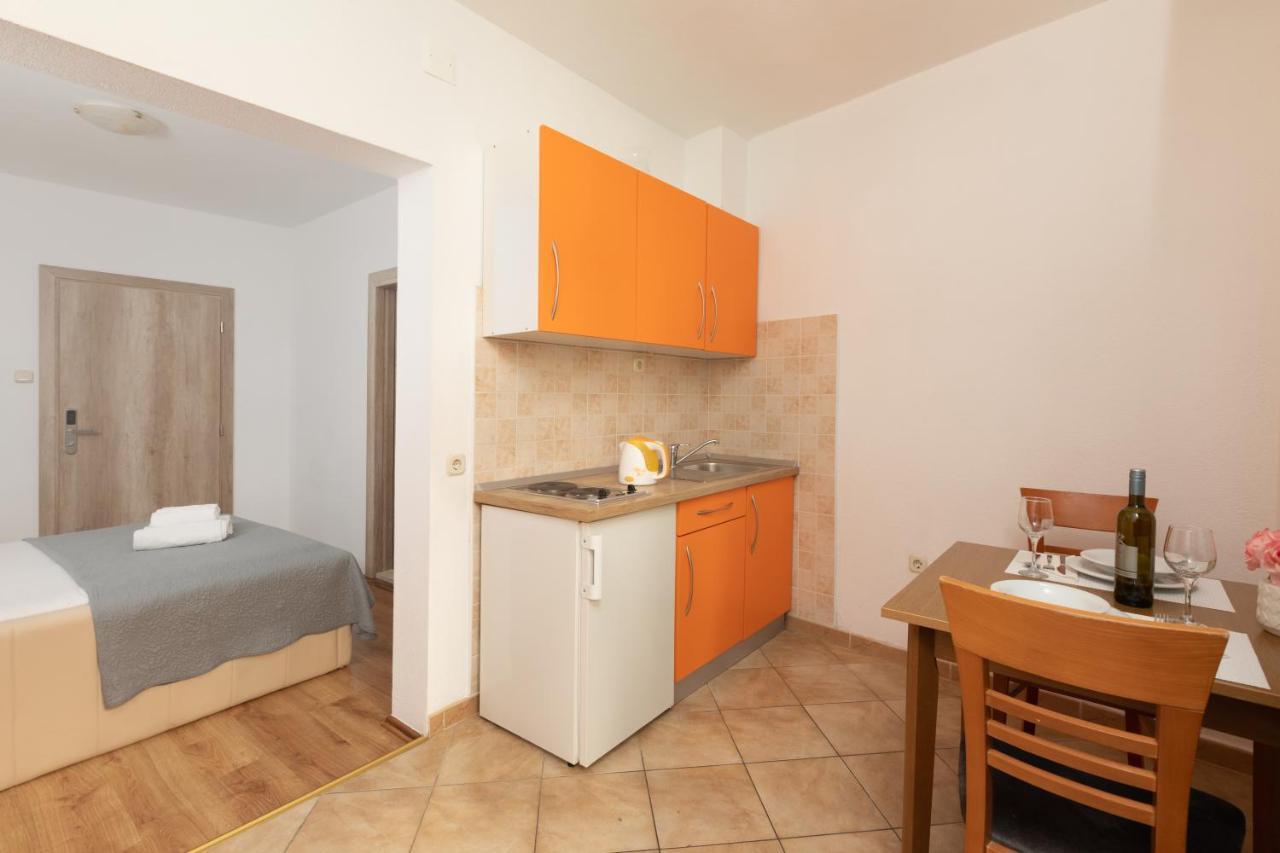 Apartments Petrovic Makarska Extérieur photo
