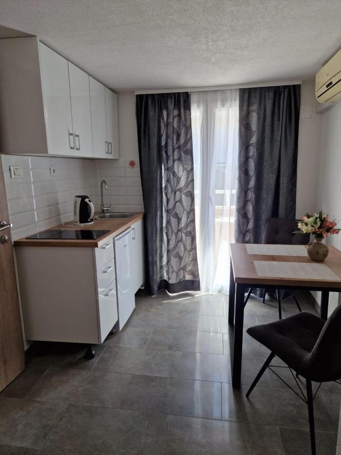 Apartments Petrovic Makarska Extérieur photo